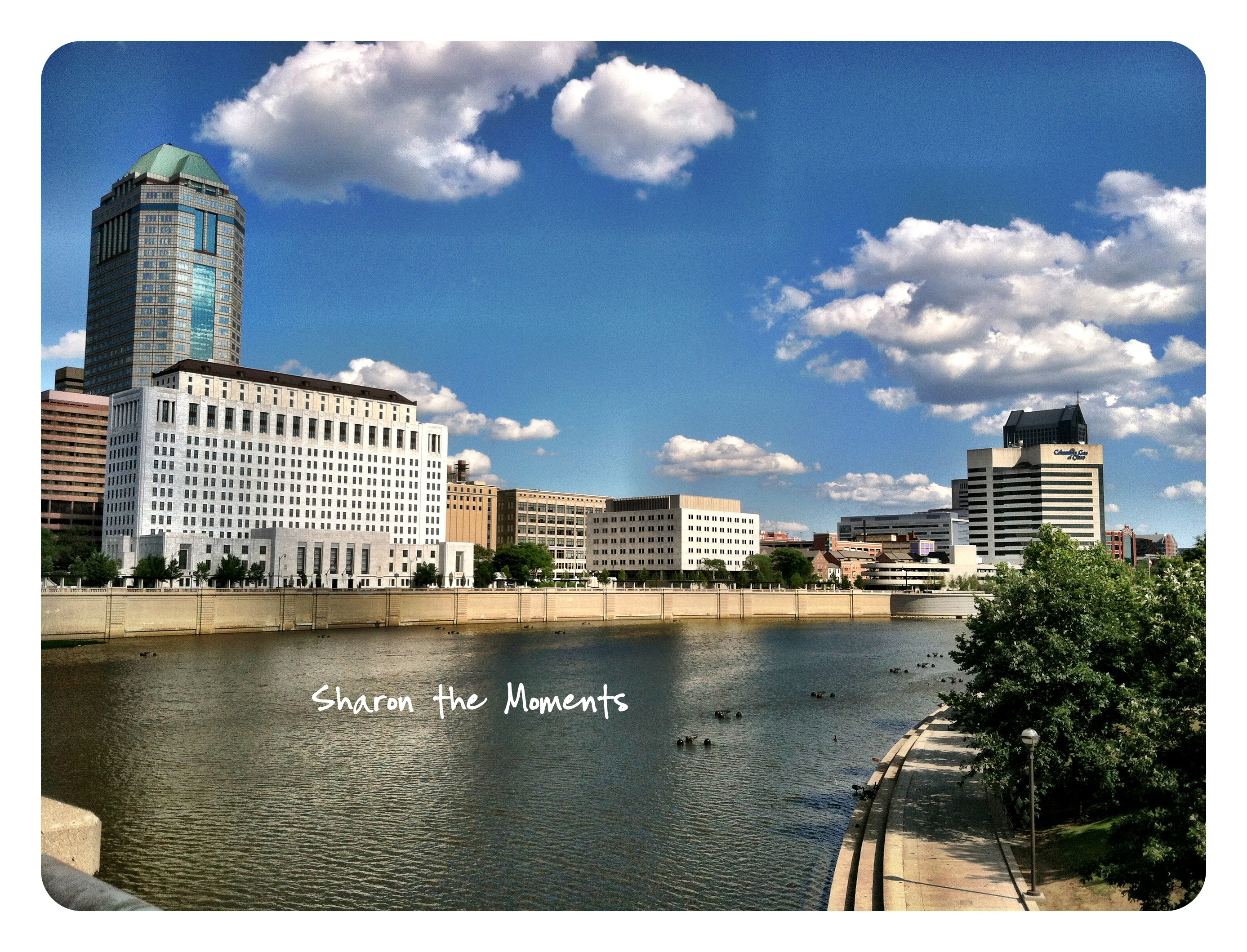 iPhoneography Downtown Columbus Ohio Scioto Mile|Sharon the Moments blog