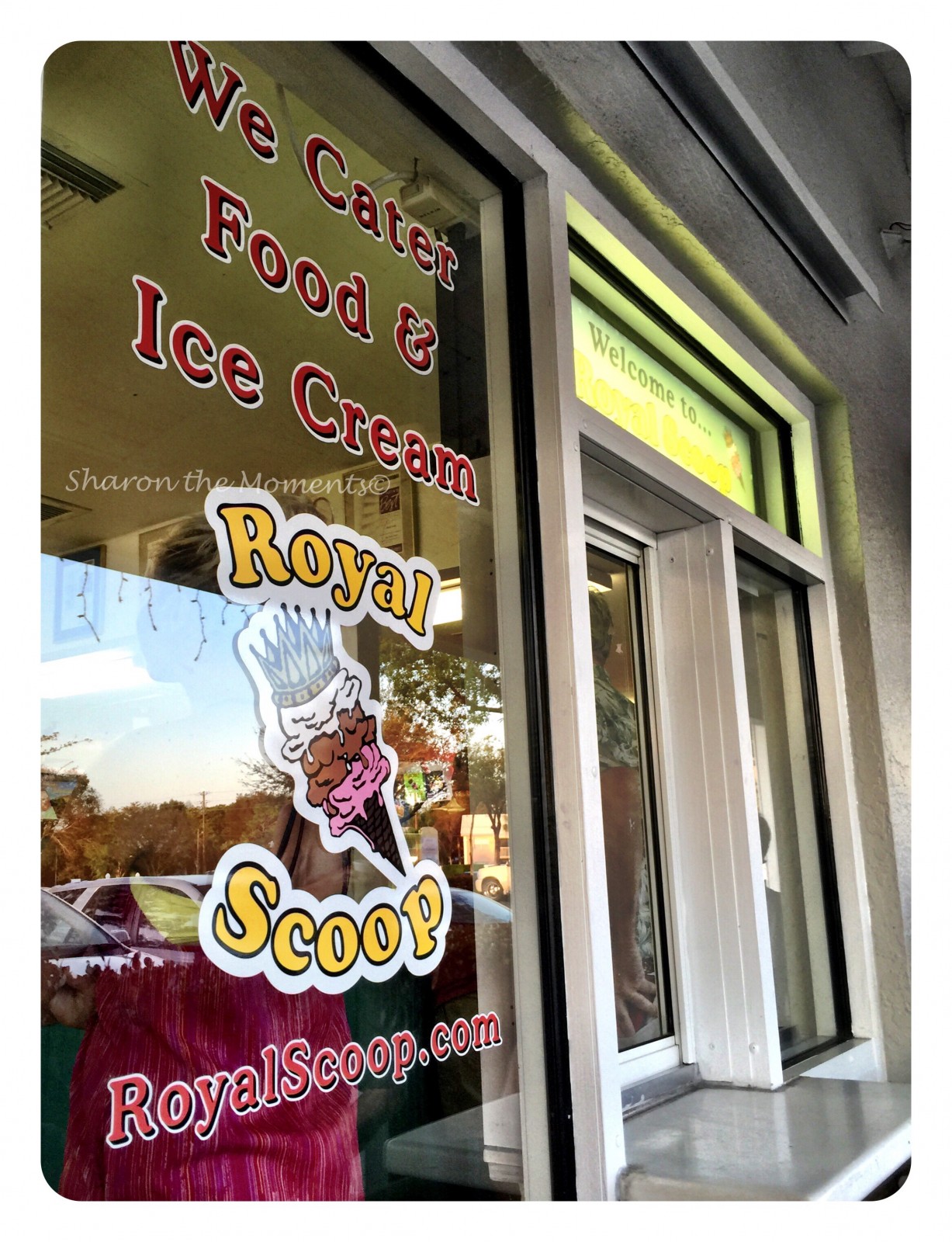 Royal Scoop Ice Cream Treat in Southwest Florida| Sharon the Moments Blog